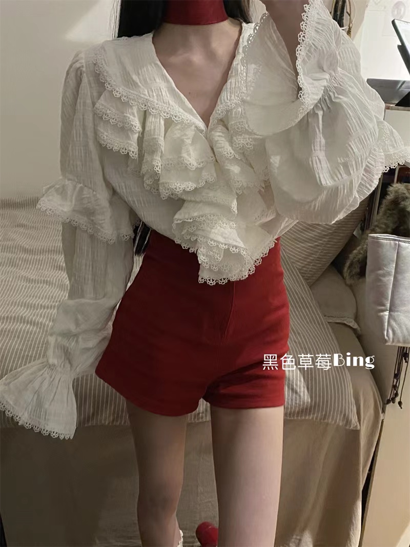 十三行法式复古时髦高级感女24早春新款蕾丝荷叶边长袖衬衫搭上衣