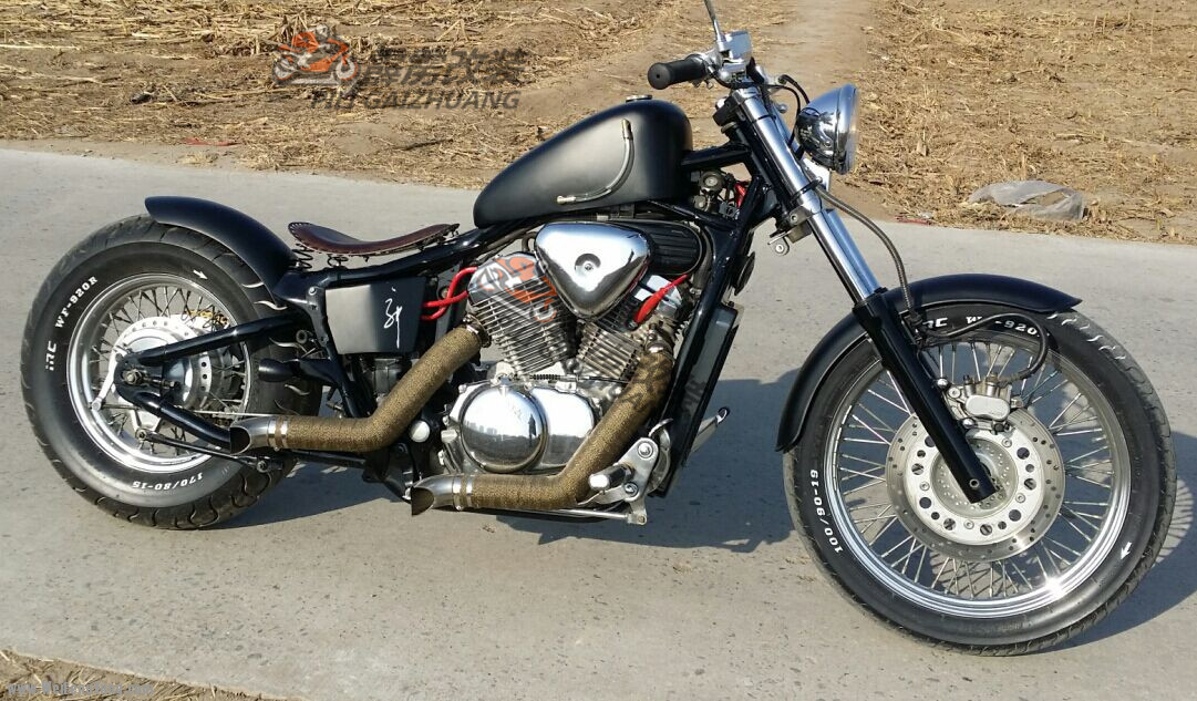 本田雷 铁马bobber 铁马400改装复古排气管爆改马蹄声 直排带消音