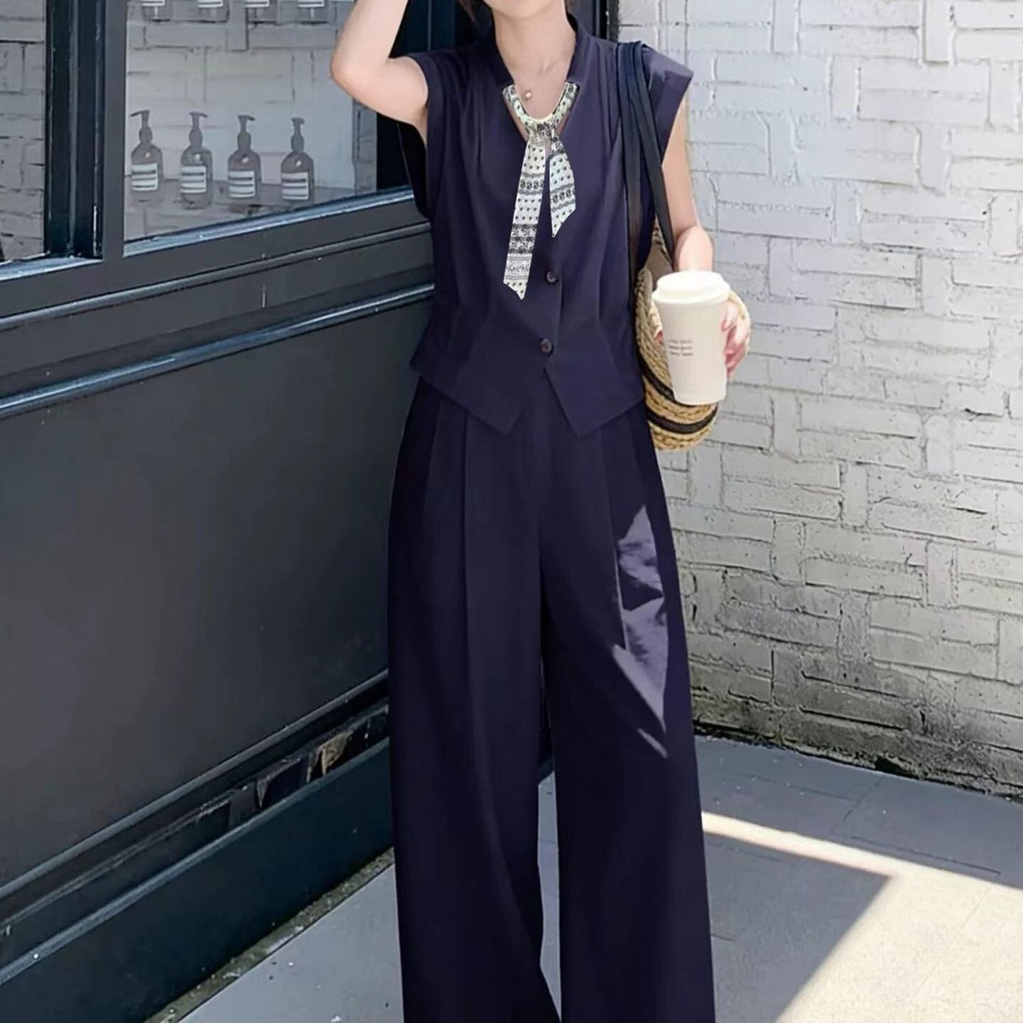 夏季法式极简女士通勤阔腿两件套