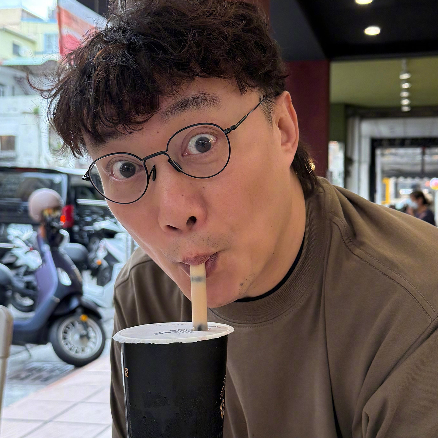 陈奕迅同款眼镜框男款近视可配度数细框小圆框黑色复古金属平面镜