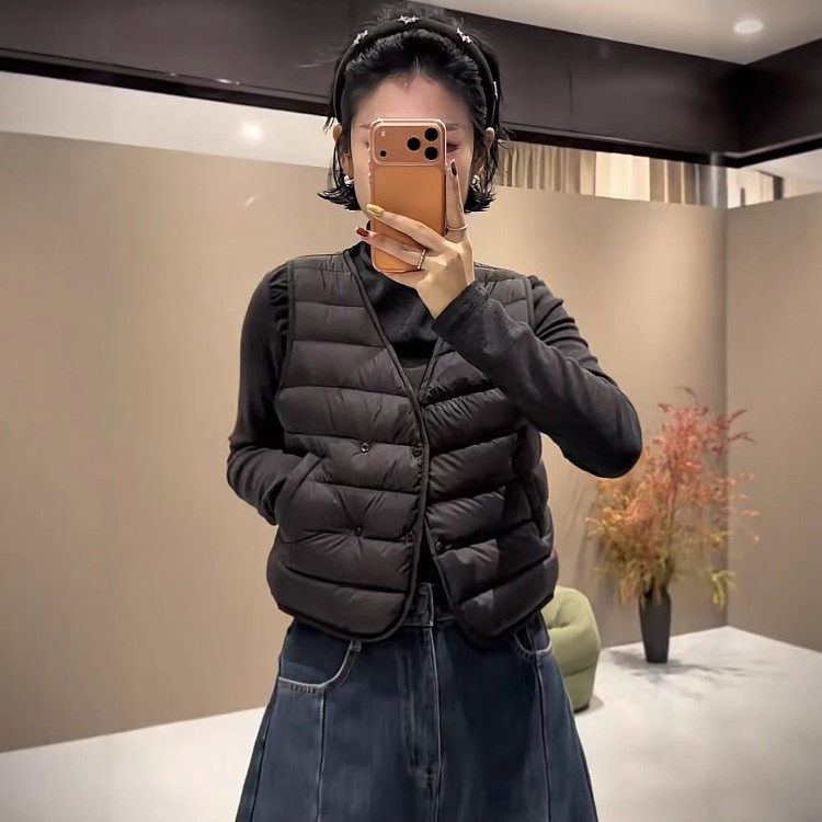 欧货冬季女轻薄双排扣羽绒马甲
