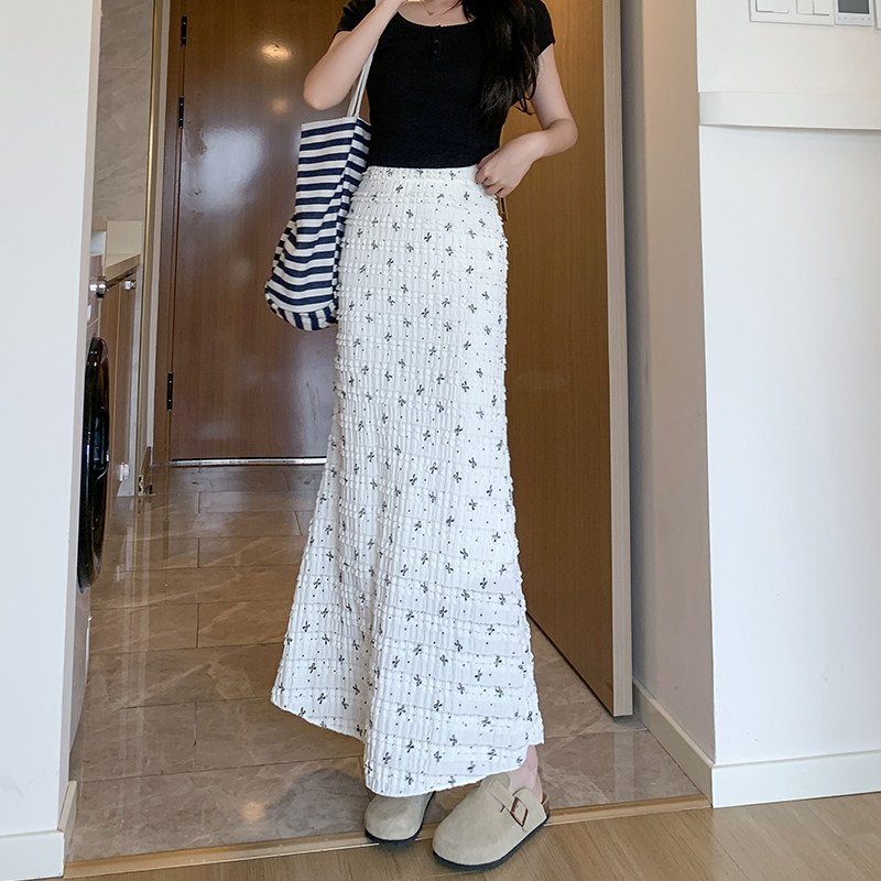 白色蝴蝶结碎花鱼尾长裙女夏季2026新款修身显瘦半身裙纯欲包臀裙