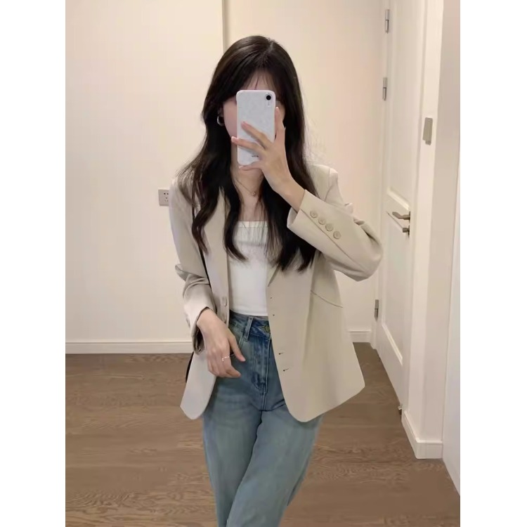 浅色小个子西装外套女2025卡其新款春秋装气质高级感休闲百搭西服
