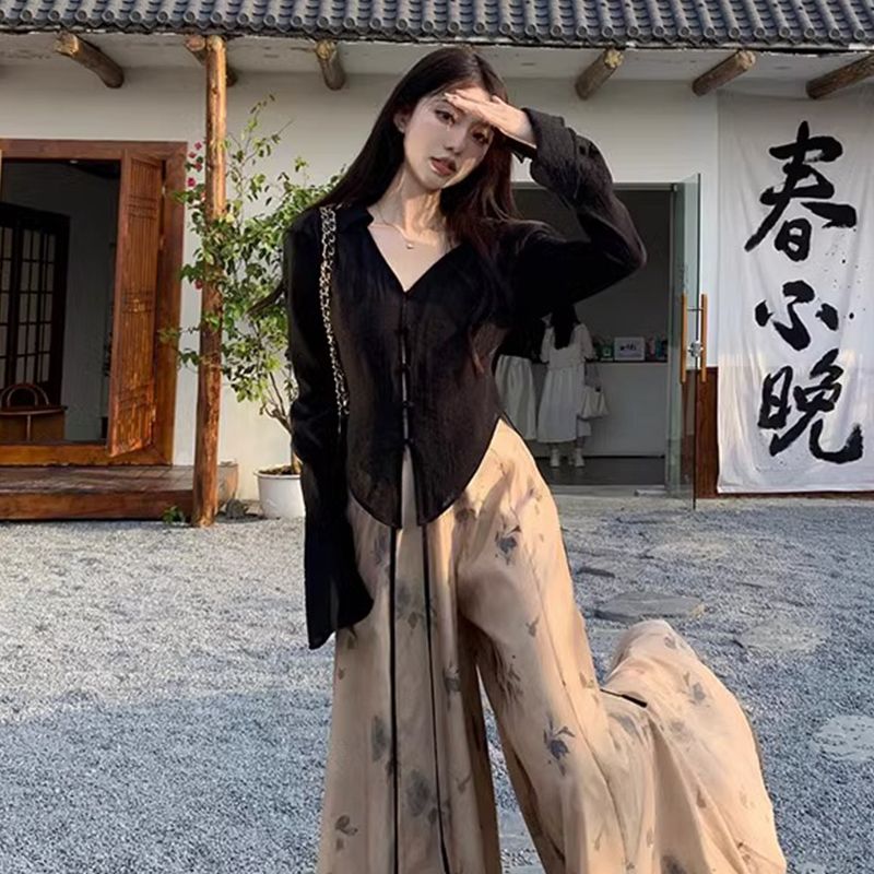 禅意风套装女夏季2025新款新中式时尚飘带上衣水墨风高腰长款裤裙