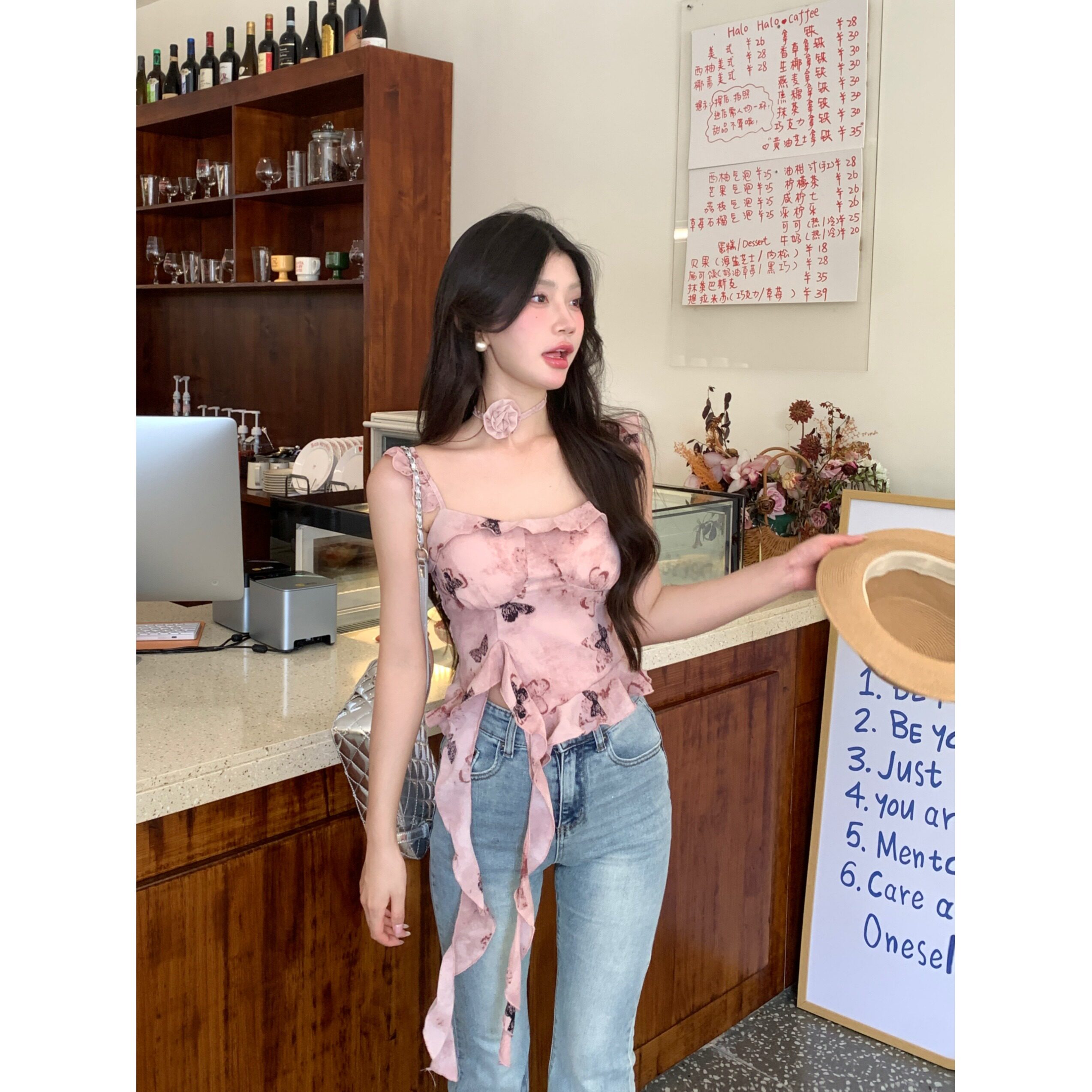 2025新款甜辣妹不规则木耳边吊带背心女夏季蝴蝶印花显瘦无袖上衣