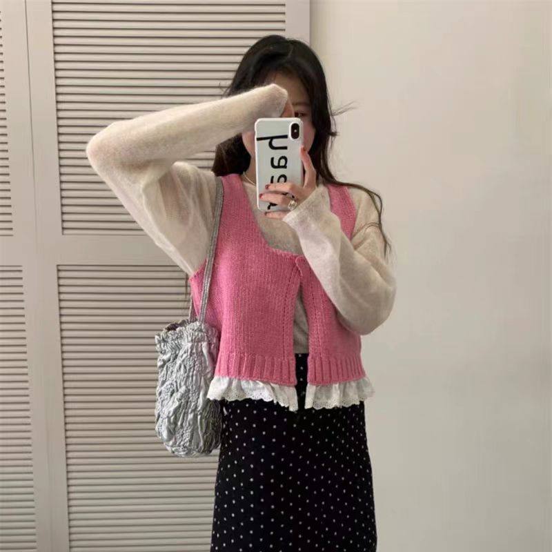 蕾丝拼接针织吊带背心女春季2025新款叠穿无袖短款毛衣开衫马甲潮