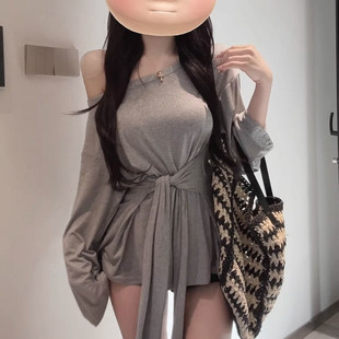 2025韩版慵懒风宽松显瘦松弛感大领口上衣小众斜肩系带掐腰T恤女