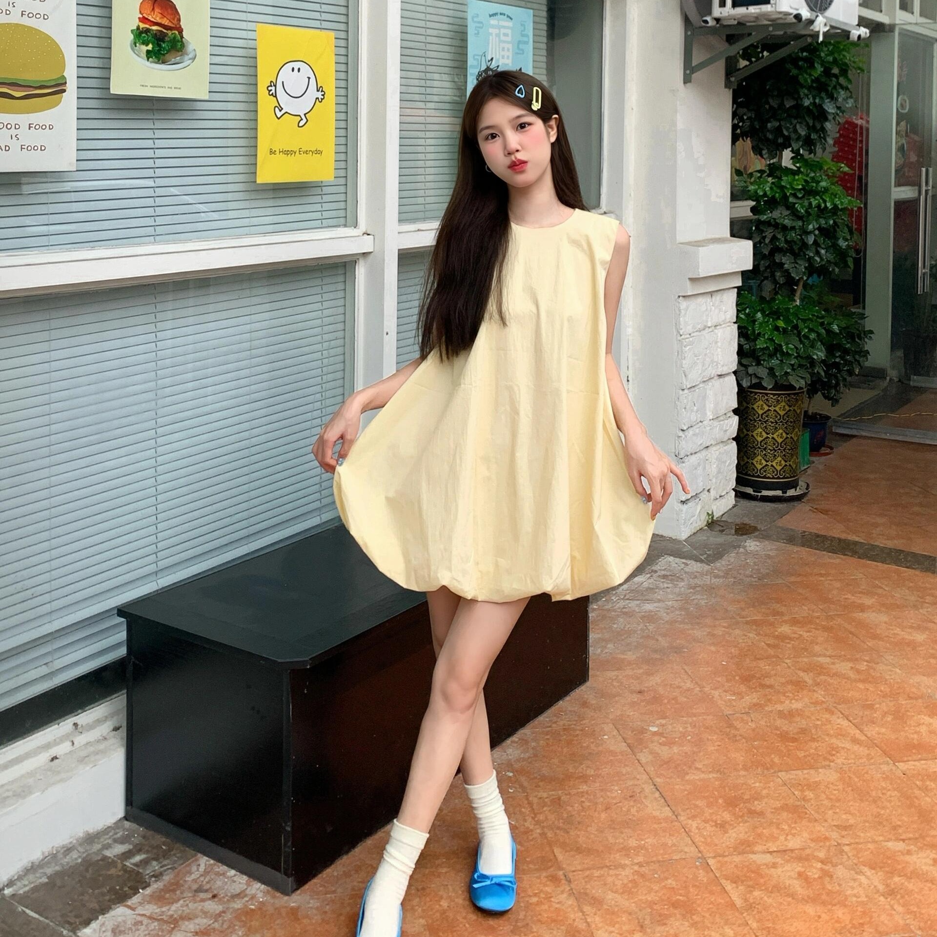 甜美黄色可爱无袖背心连衣裙小个子学生夏季新款宽松花苞裙子