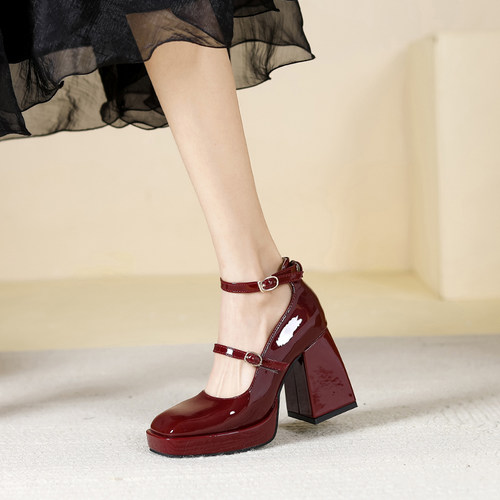 一字带防水台高跟鞋粗跟红色婚鞋