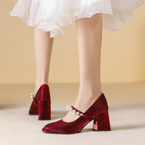 法式玛丽珍高跟鞋女粗跟红色订婚鞋新娘鞋2023秋季款方头珍珠单鞋