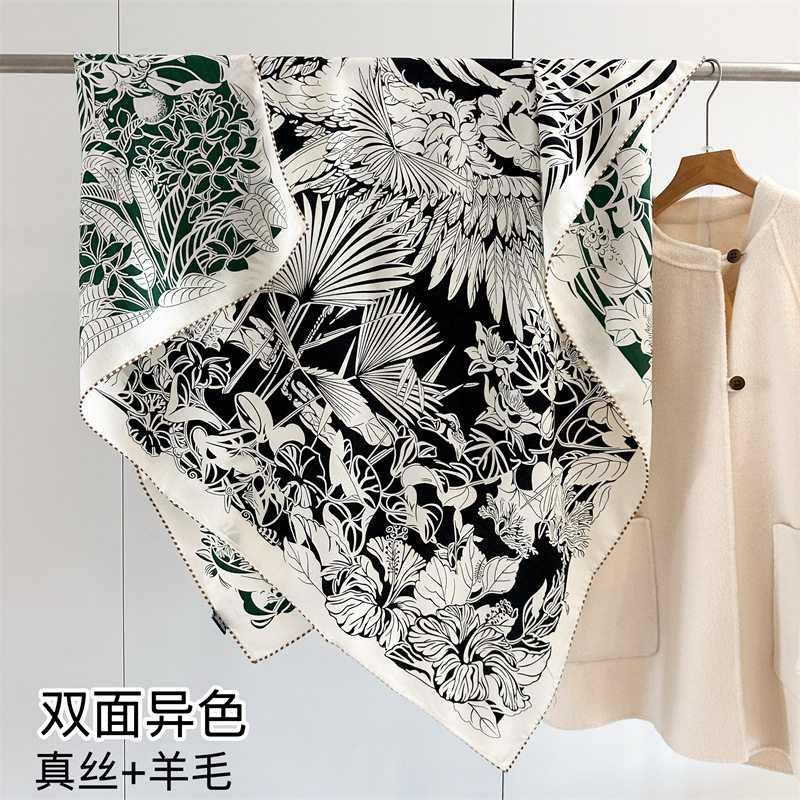 轻奢高级感双面异色印花真丝羊毛大方巾秋冬时尚保暖围巾披肩女