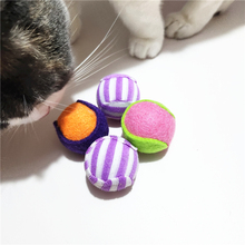 【9.9包邮】猫玩具球贴布球塑料球沙沙响逗猫球猫咪自嗨互动解闷