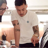 240g重磅刺绣贴五角星简约潮纯棉短袖 T恤男宽松圆领百搭半袖 体恤