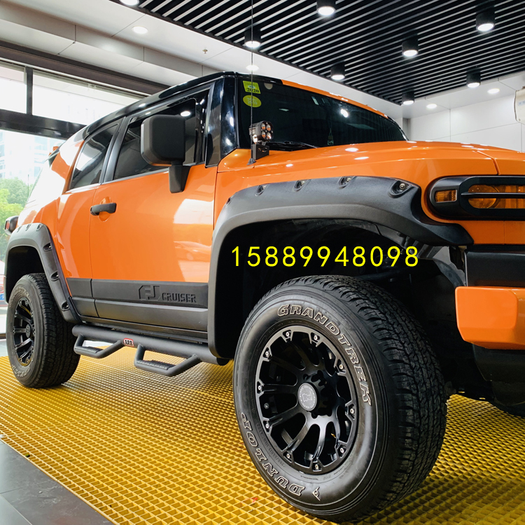 Toyota丰田越野改装件加宽轮眉