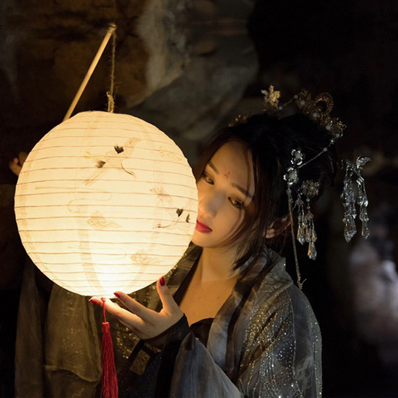 新美女私房艺术汉服古装拍照摄影道具夜景拍摄手提纸灯笼手持舞蹈