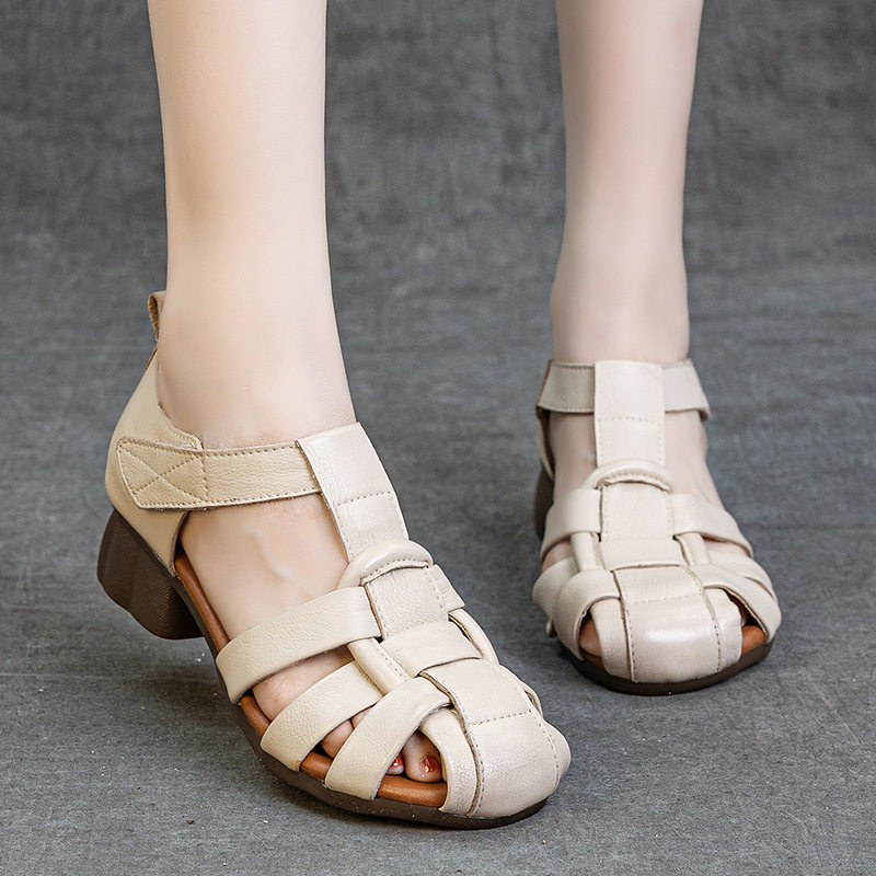 复古罗马真皮凉鞋女款2026新款夏季外穿平底舒适百搭T字包头凉鞋