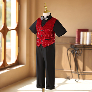 男童礼服高级感红色亮片走秀唱歌表演服男孩主持人钢琴演出服帅气