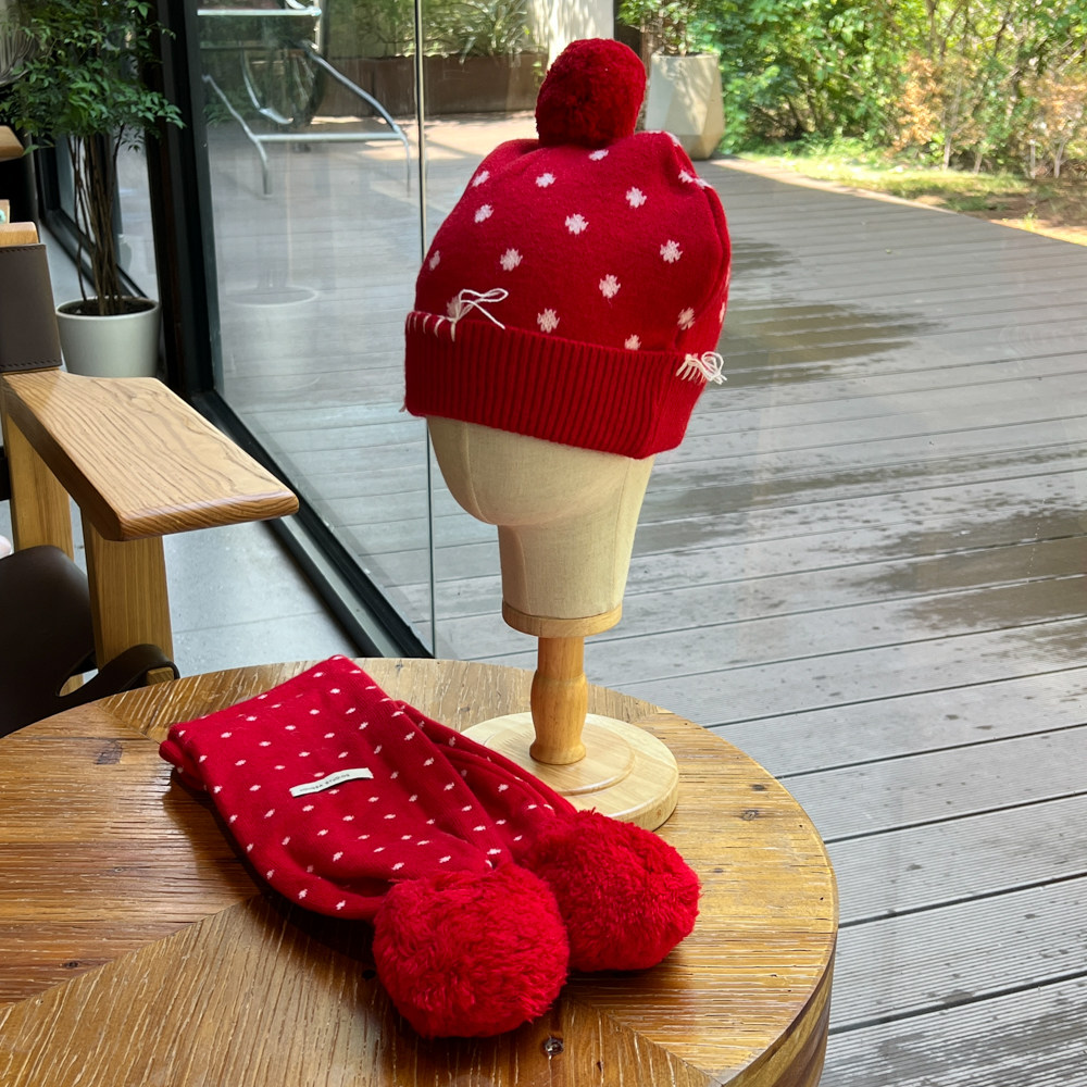 韩国复古波点围巾大红色帽子围脖套装流苏针织帽毛线帽子女秋冬款