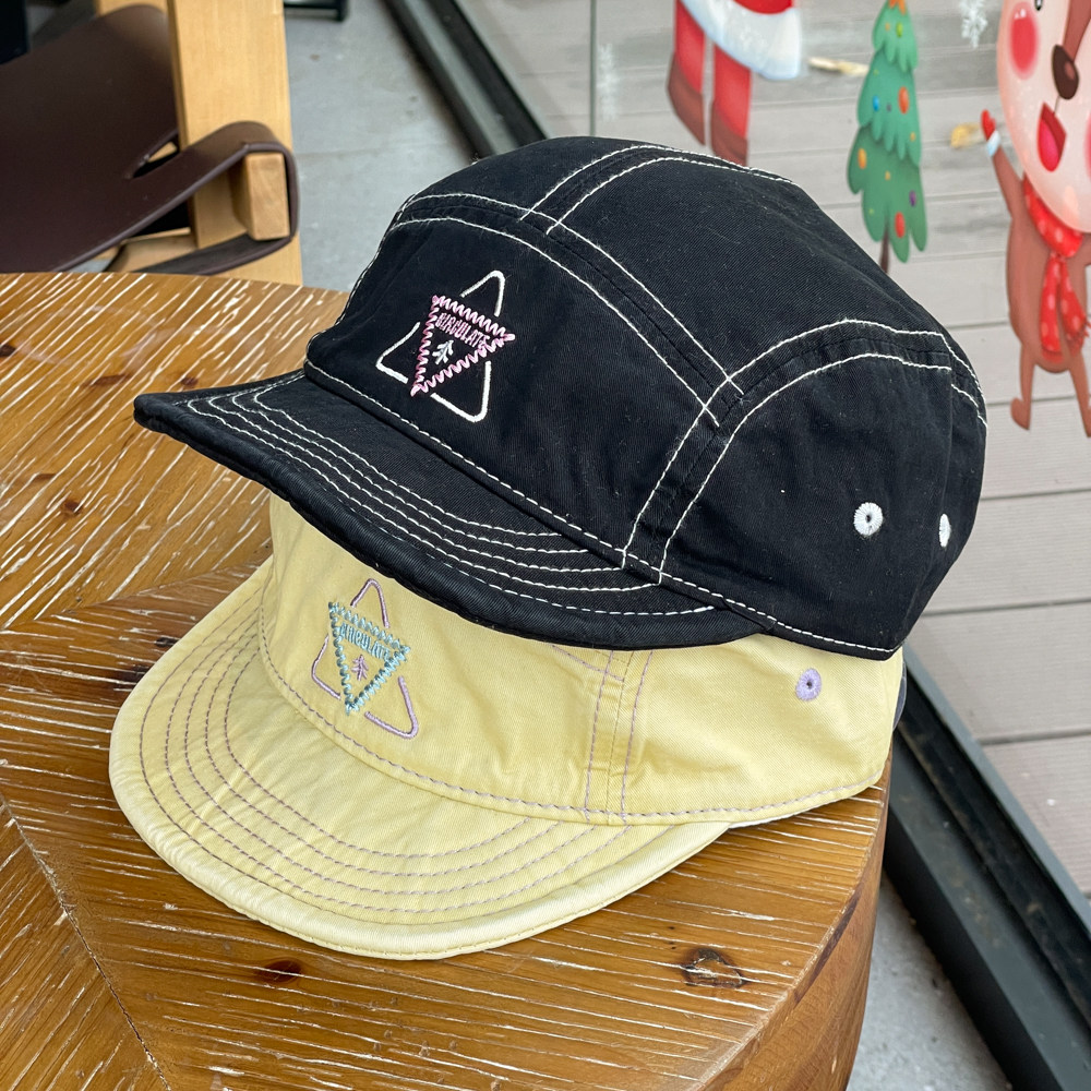 情侣户外运动街舞短帽檐鸭舌帽男纯棉薄款软帽檐春游遮阳棒球帽女