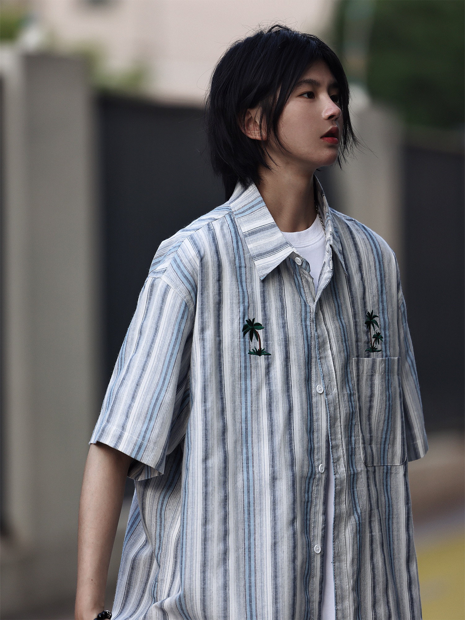 翻领条纹半袖刺绣短袖