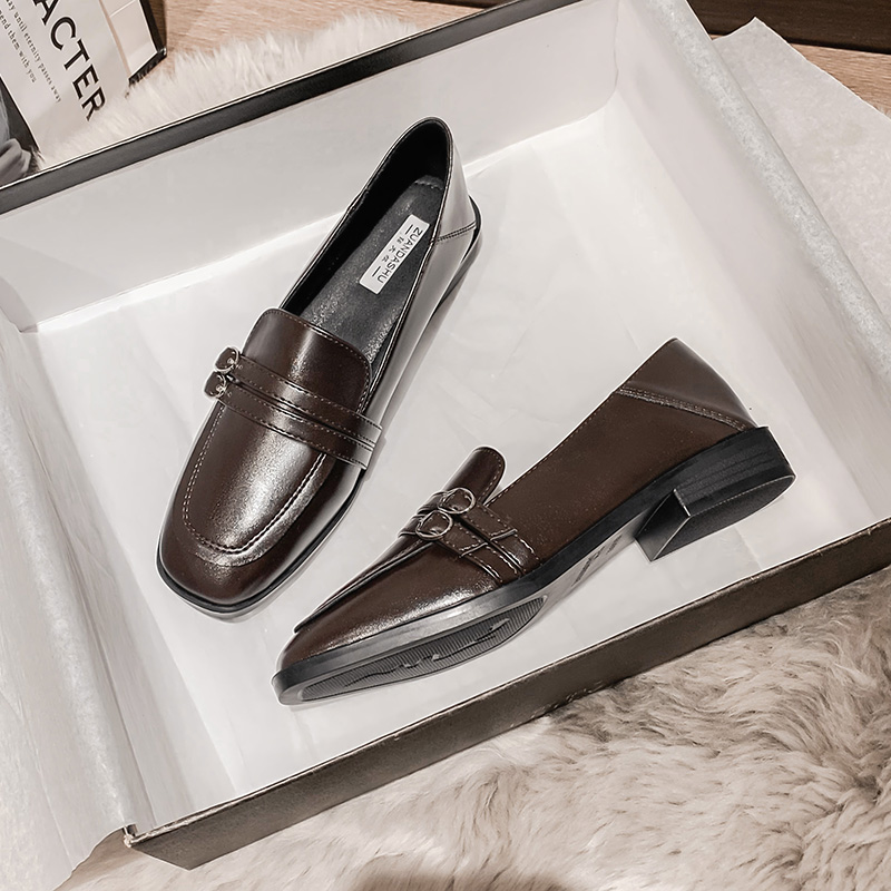 春秋中跟春秋英伦风大码乐福鞋