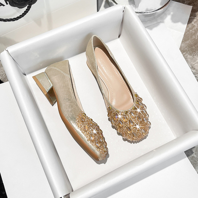 单鞋法式水钻舒适柔软大码女鞋