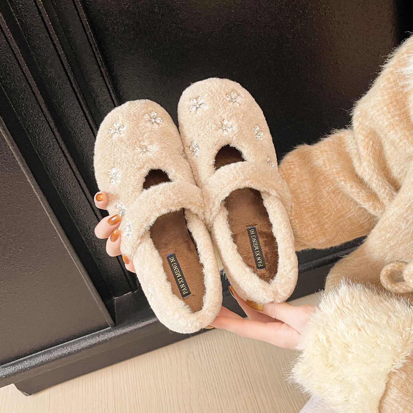 内增高毛毛鞋女冬季加绒外穿棉鞋一脚蹬法式玛丽珍大码女鞋41-43