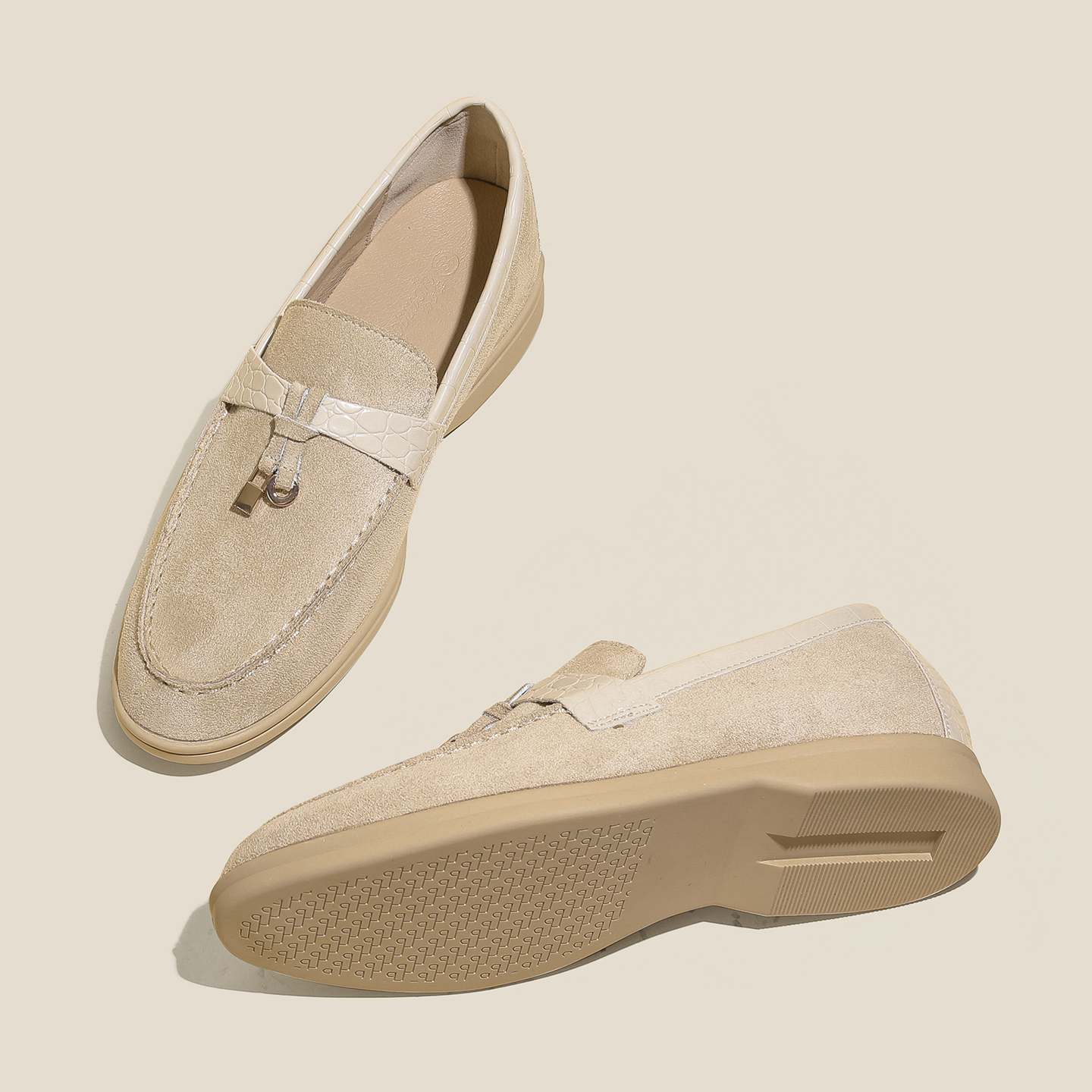 配裙子百搭休闲小皮鞋单鞋女2026新款一脚蹬乐福鞋大码女鞋41-43