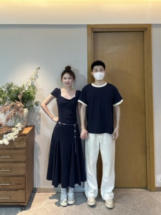 3KU夫妇夏季新款圆领短袖T恤一衣一裙情侣装女士连衣裙长裙百搭