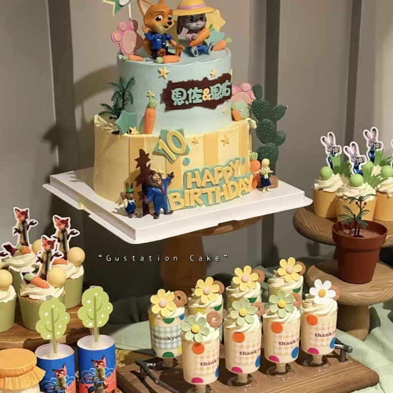 疯狂动物城蛋糕装饰插牌男女孩周岁生日甜品台布置推推乐贴纸围边