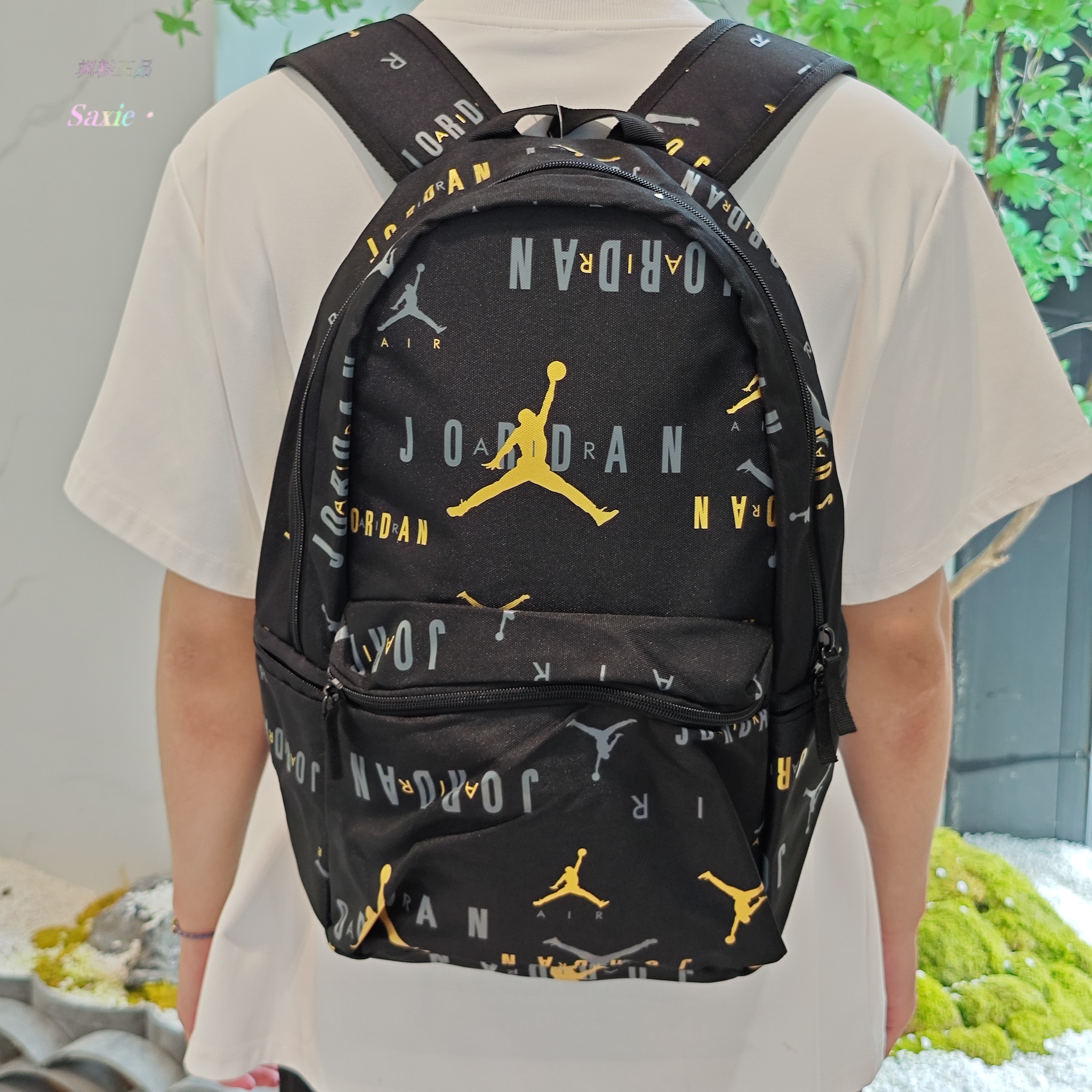 JORDAN男女同款运动休闲双肩包