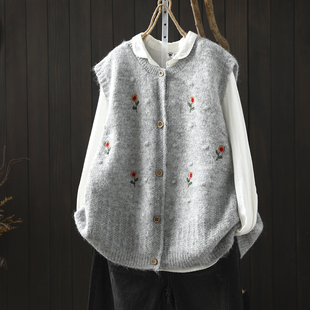 马甲女时髦洋气2026春新款 背心 羊毛针织花朵刺绣宽松洋气漂亮无袖