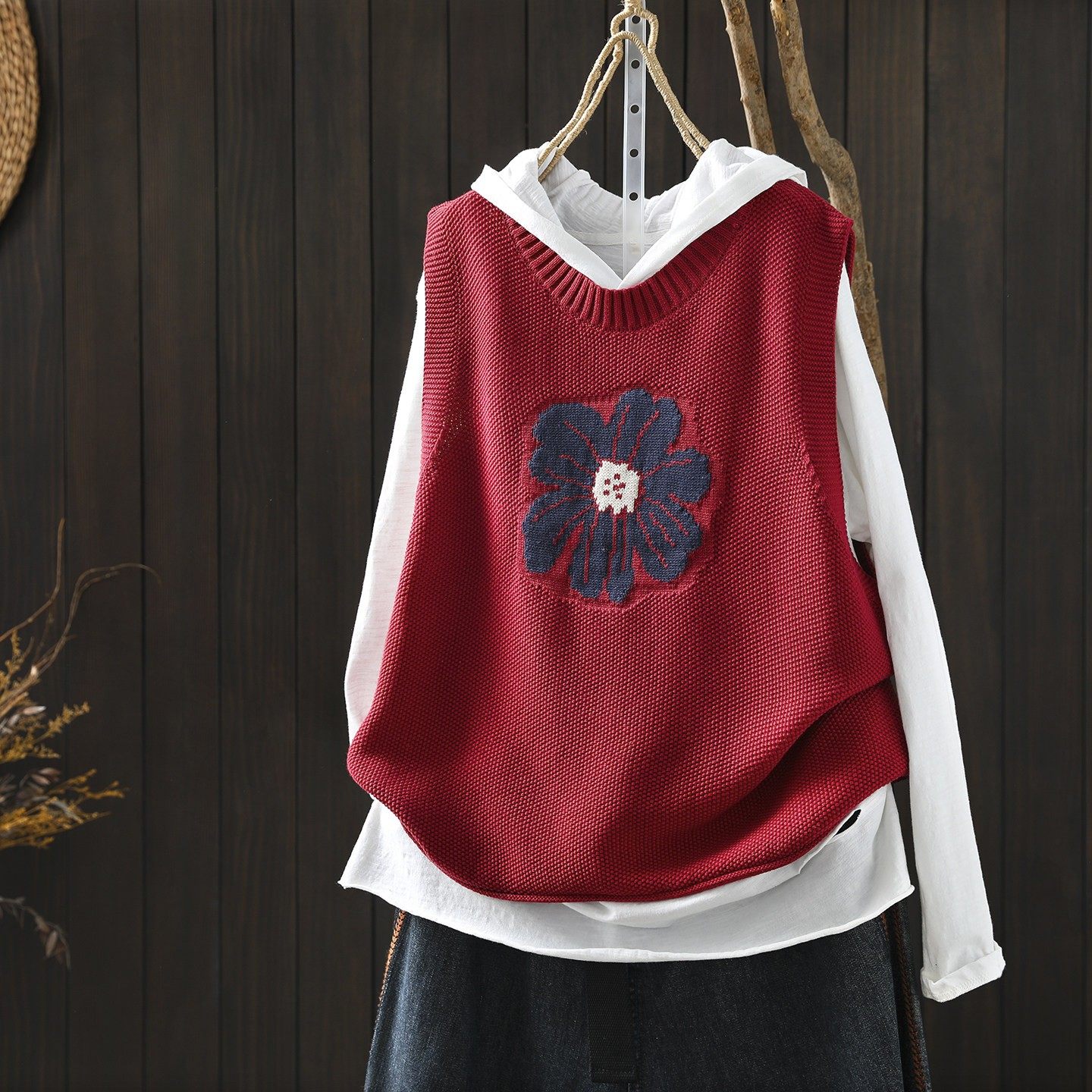 针织背心马甲女外穿春新款2026红色棉线花朵无袖文艺洋气绝美马夹,女装/女士精品,毛针织衫,淘宝优惠券,粉丝福利购,淘宝优惠卷