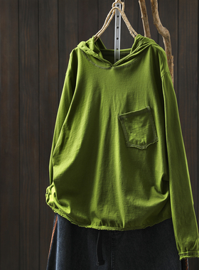 绿色连帽长袖t恤女2025新款秋季极简高级感宽松休闲打底内搭上衣