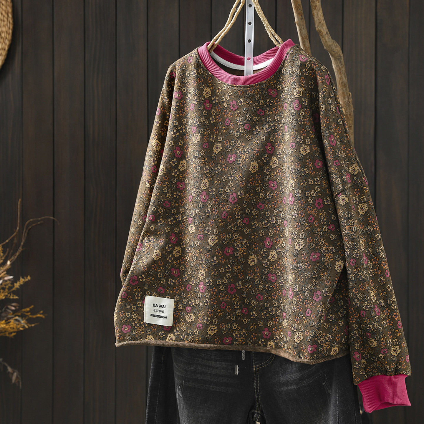 短款卫衣女款2026超火韩版宽松大码女装小个子碎花无领长袖T上衣,女装/女士精品,大码内搭,淘宝优惠券,粉丝福利购,淘宝优惠卷