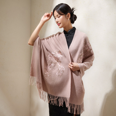 节日礼物送妈妈羊毛刺绣围巾礼盒