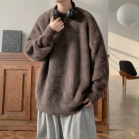 Коричневый