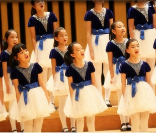 新款儿童合唱服演出服中小学生表演服中学生诗歌朗诵大合唱团服装