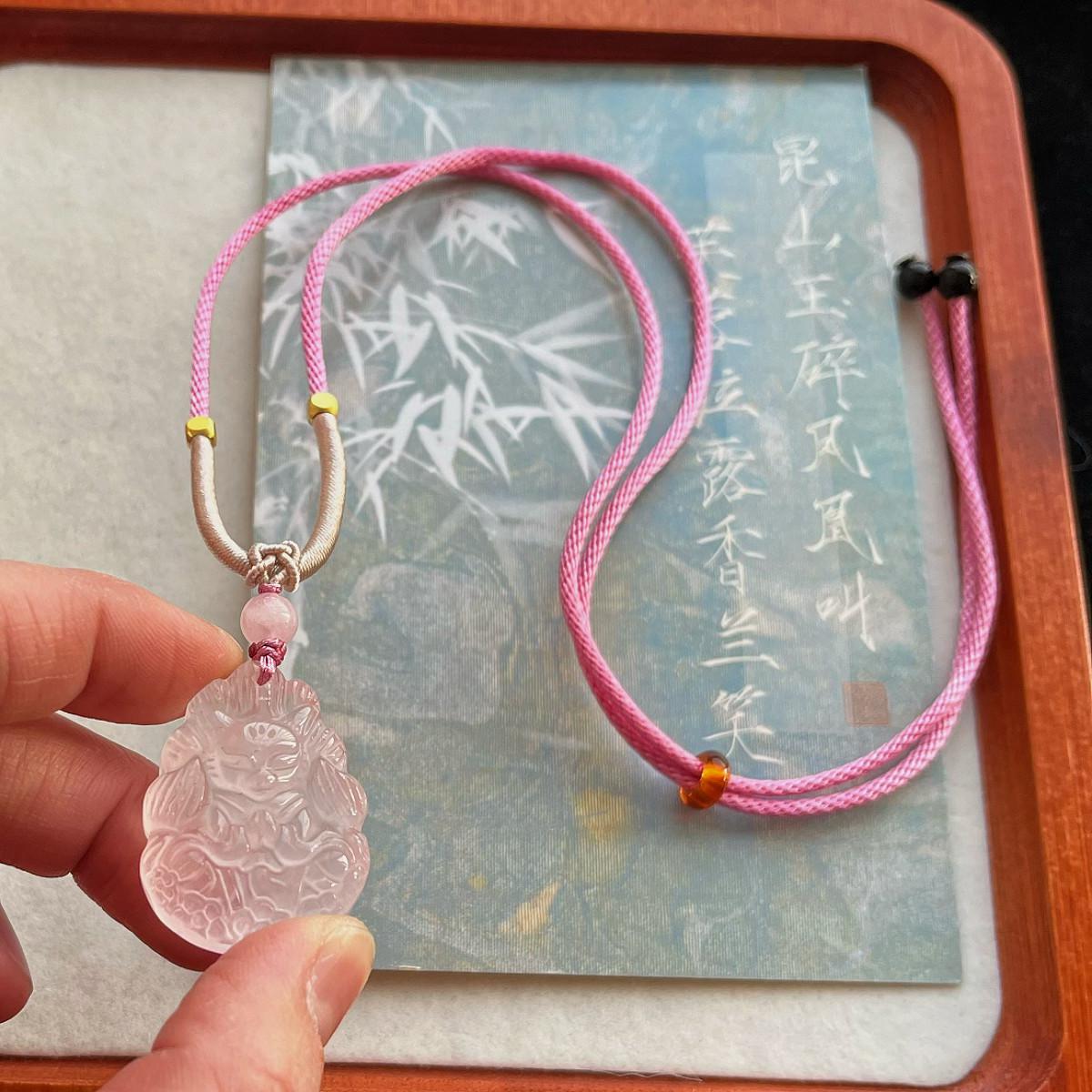 天然粉水晶狐狸吊坠许愿狐项链狐仙狐牌高级感项链招桃花锁骨链女