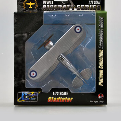 现货小号手1/72 英国角斗士MK-1双翼战斗机完全品模型