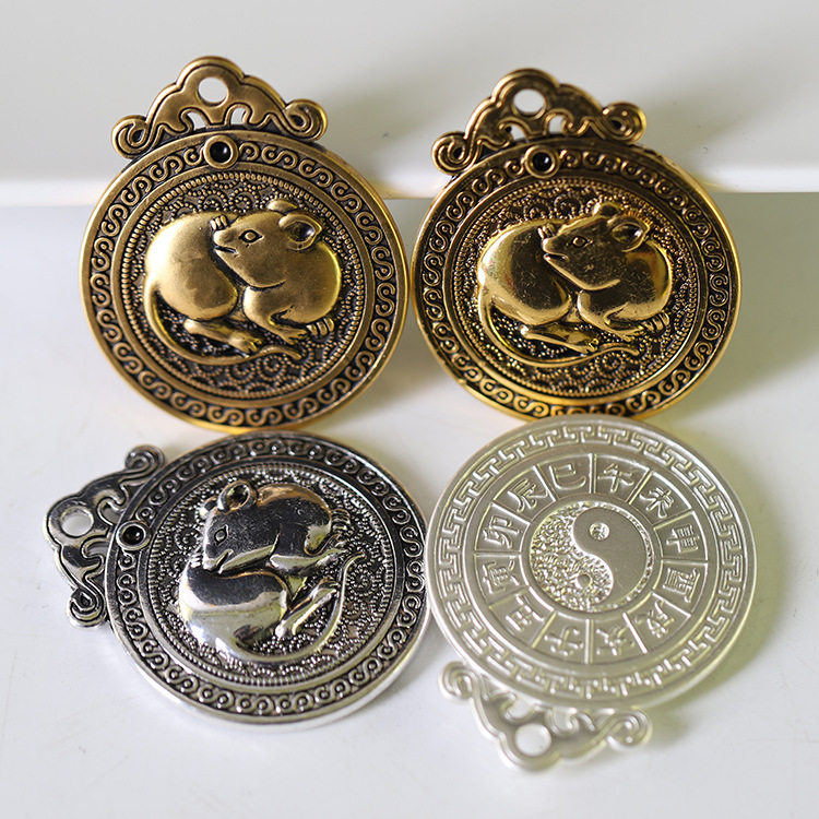 藏银合金生肖鼠九宫八卦牌保色十二生肖手串项链挂牌吊坠牌子