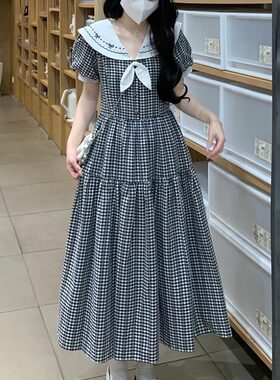 法式复古蝴蝶结刺绣娃娃领黑白格子连衣裙短袖女学生设计感裙子夏