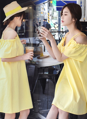 2025装夏季连衣裙潮韩版宽松黄色孕妇装娃娃一字领吊带连衣裙露肩