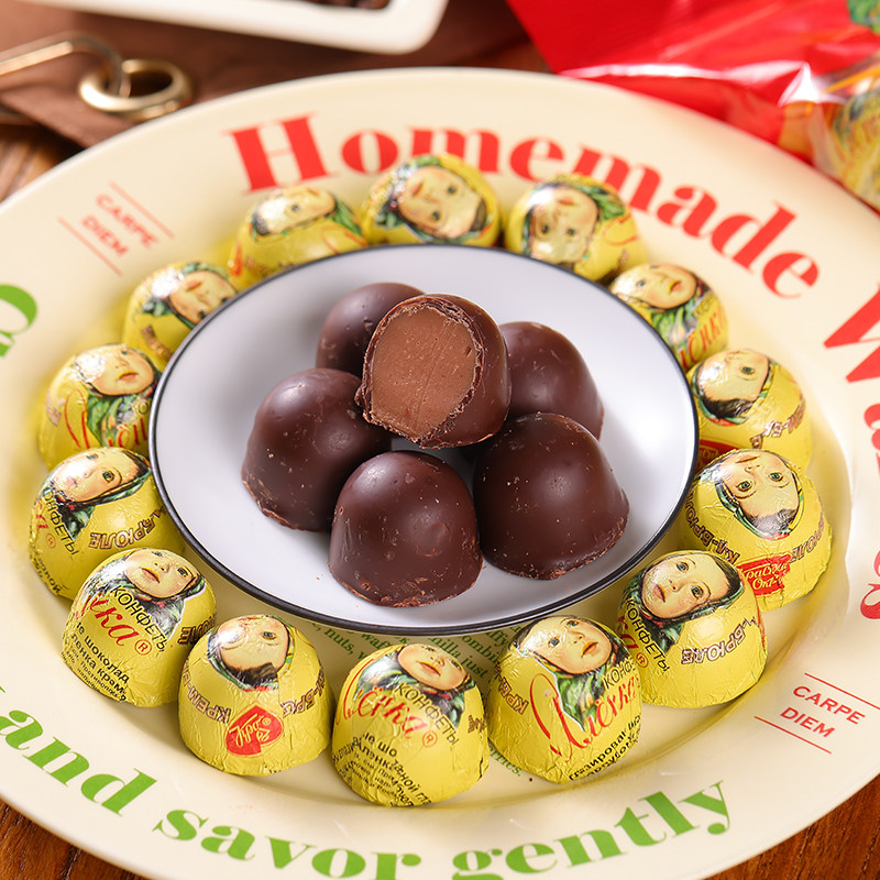 俄罗斯进口爱莲巧娃娃头半球奶油焦糖味巧克力夹心糖果婚庆喜糖