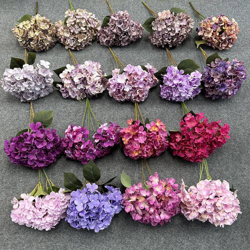 5头绣球仿真假花人造花成品婚庆用花地排造景花高级感插花束摆件