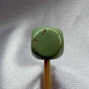 绿松石苹果绿六方对面7mm对楞8.7mm湖北原矿瓷釉级配珠