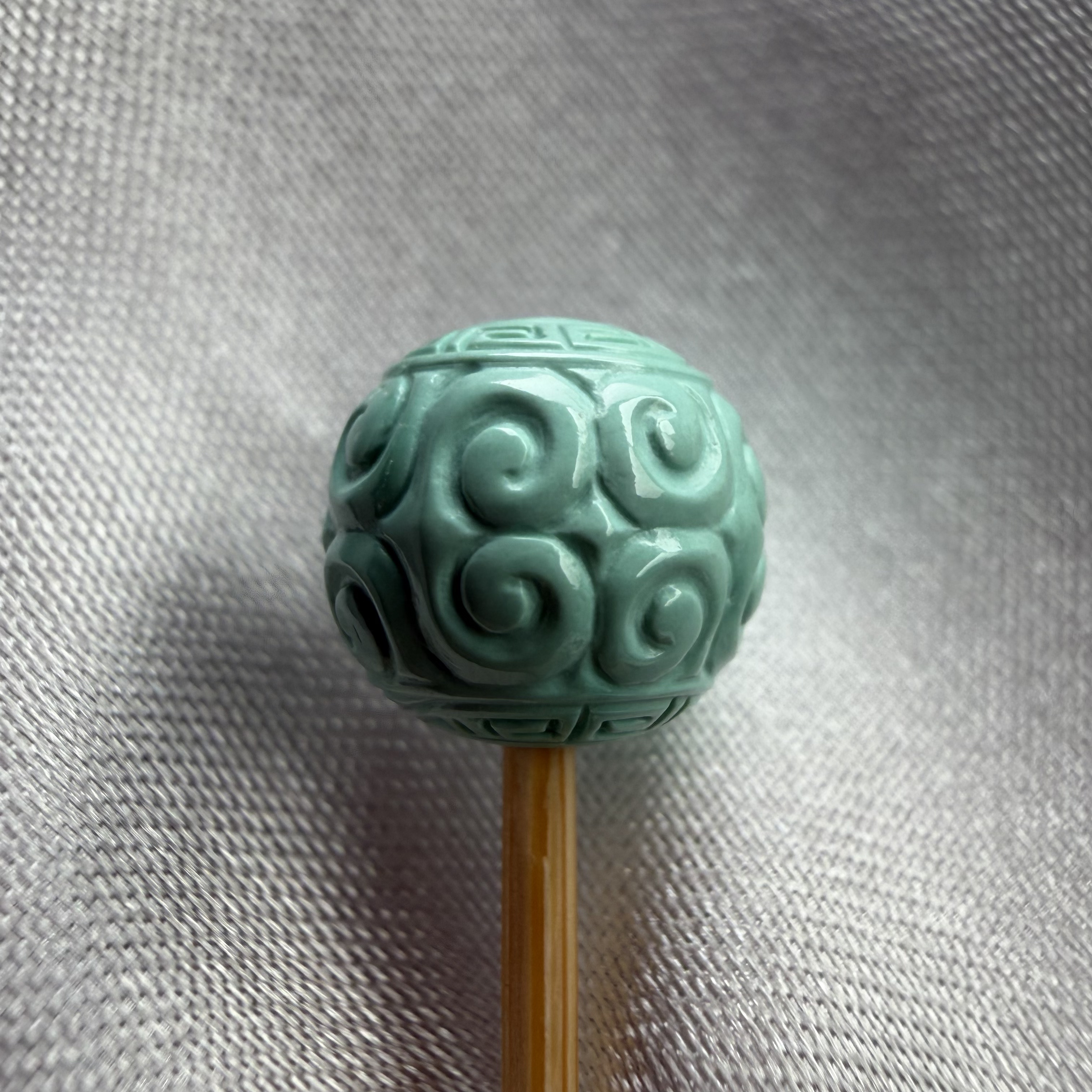 绿松石回纹直径9.4mm高8.9mm湖北原矿果冻料配珠纯手工雕刻