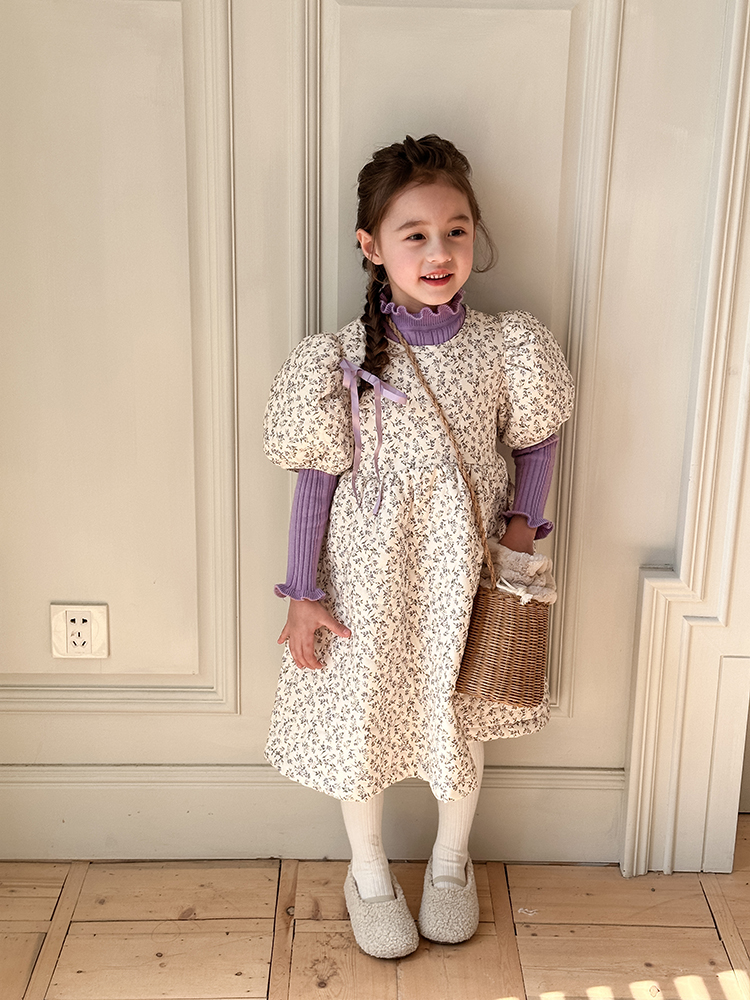加厚夹棉保暖儿童冬季裙子新款女童洋气宫廷风泡泡短袖碎花连衣裙