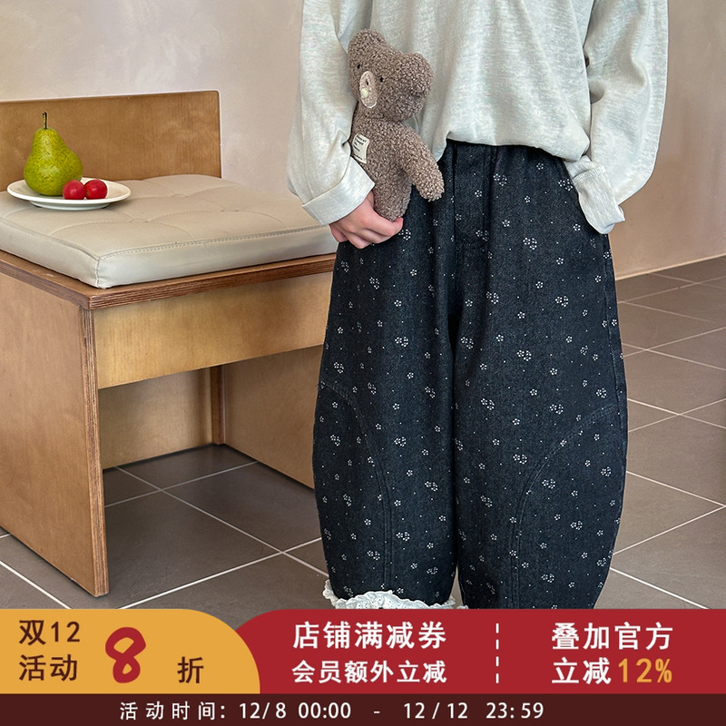 依依妈女童宝宝秋装文艺花边碎花牛仔裤儿童秋季设计感拼接休闲裤