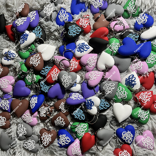 Verdy NIGO Girls Don Cry彩色爱心钥匙扣挂件挂饰 HUMAN MADE